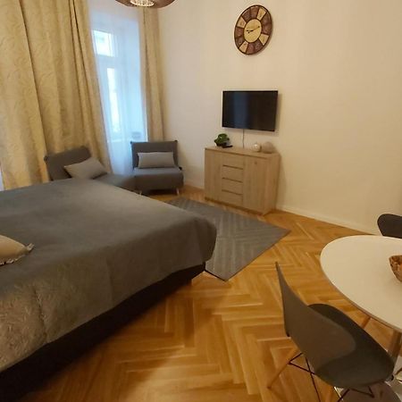 Angelika Apartments Vienna Bilik gambar